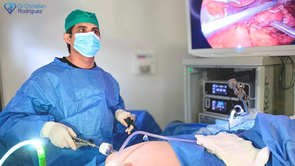 Bariatric Surgery in Mexico -Dr. Christian Rodriguez Lopez